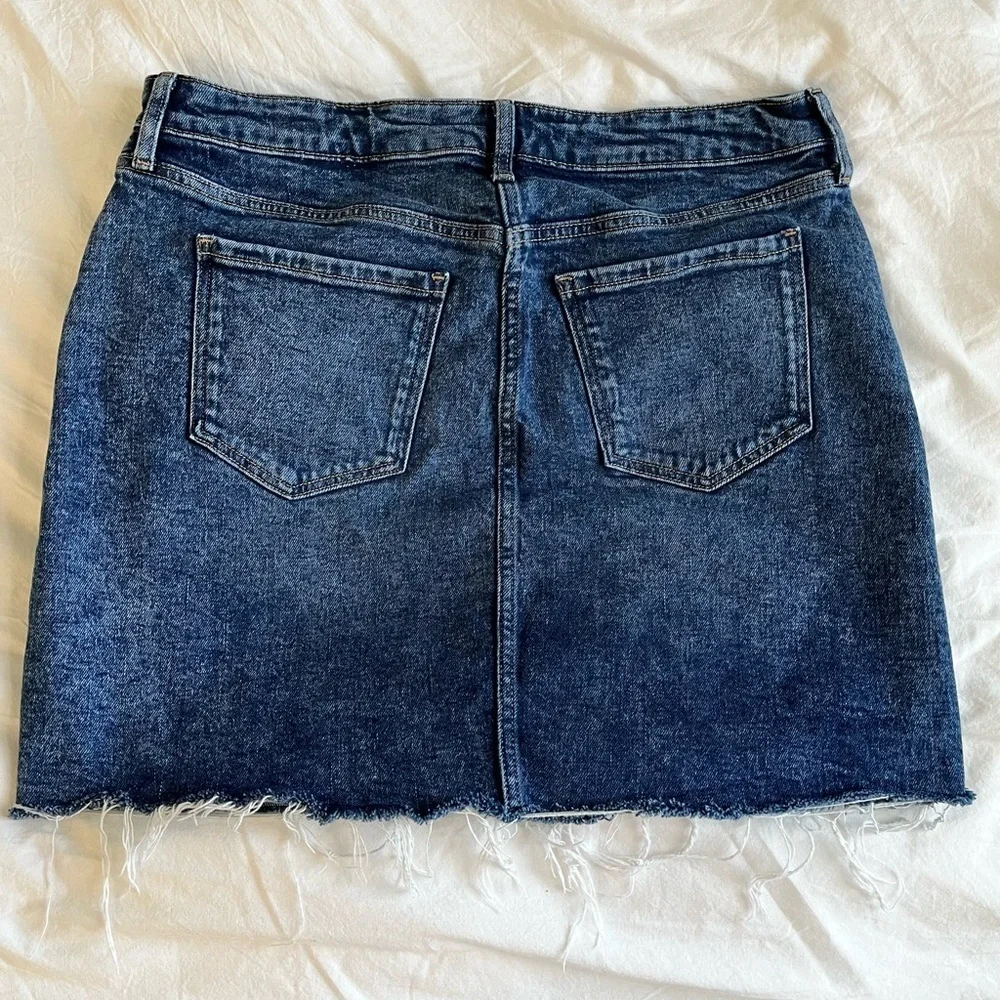 Old Navy High-Rise Denim Mini Skirt Button Fly 5-Pocket size 10